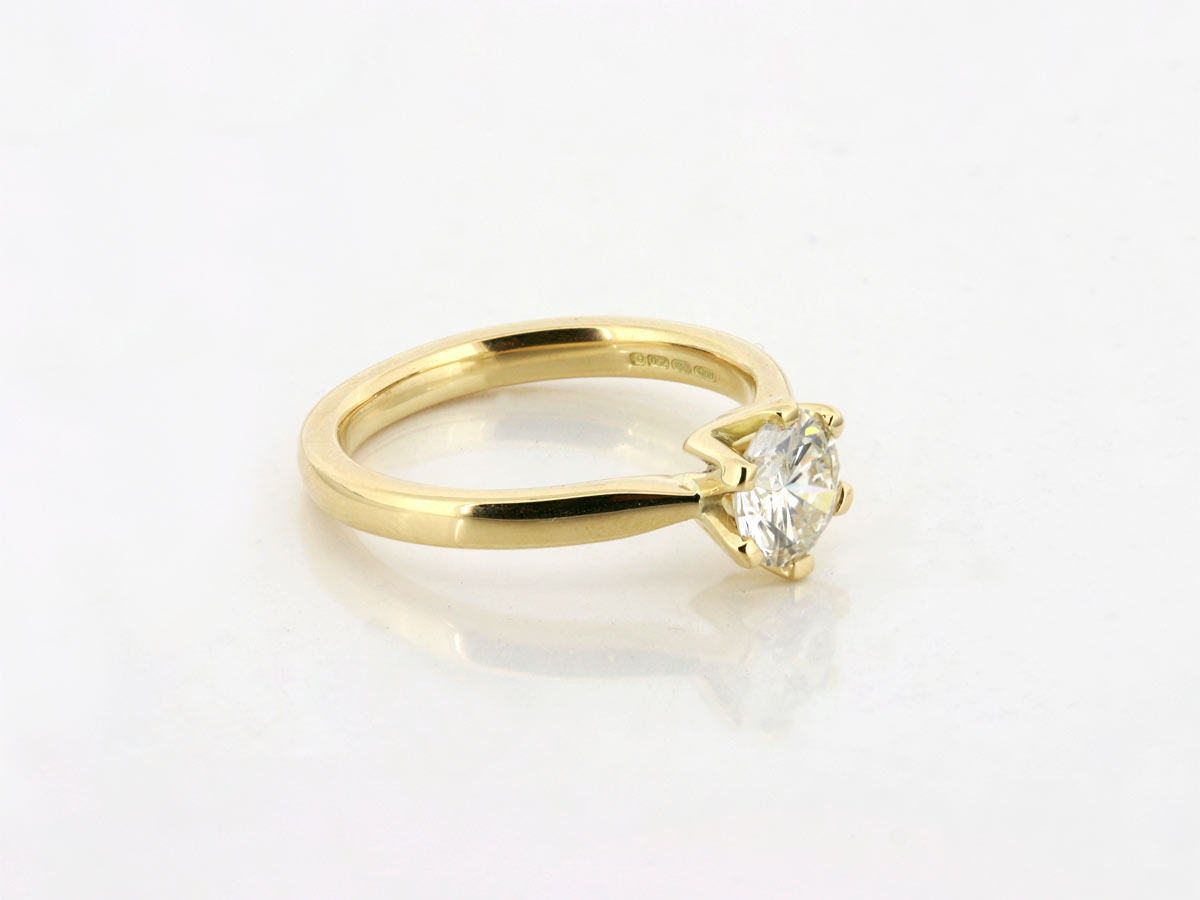 1ct_Diamond_Solitaire_Side