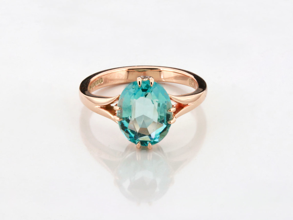 Aquamarine & Rose Gold Ring