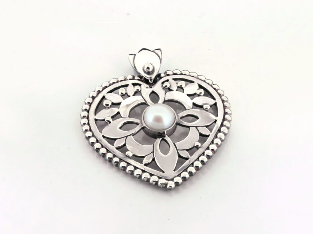 Silver & Pearl Heart Pendant