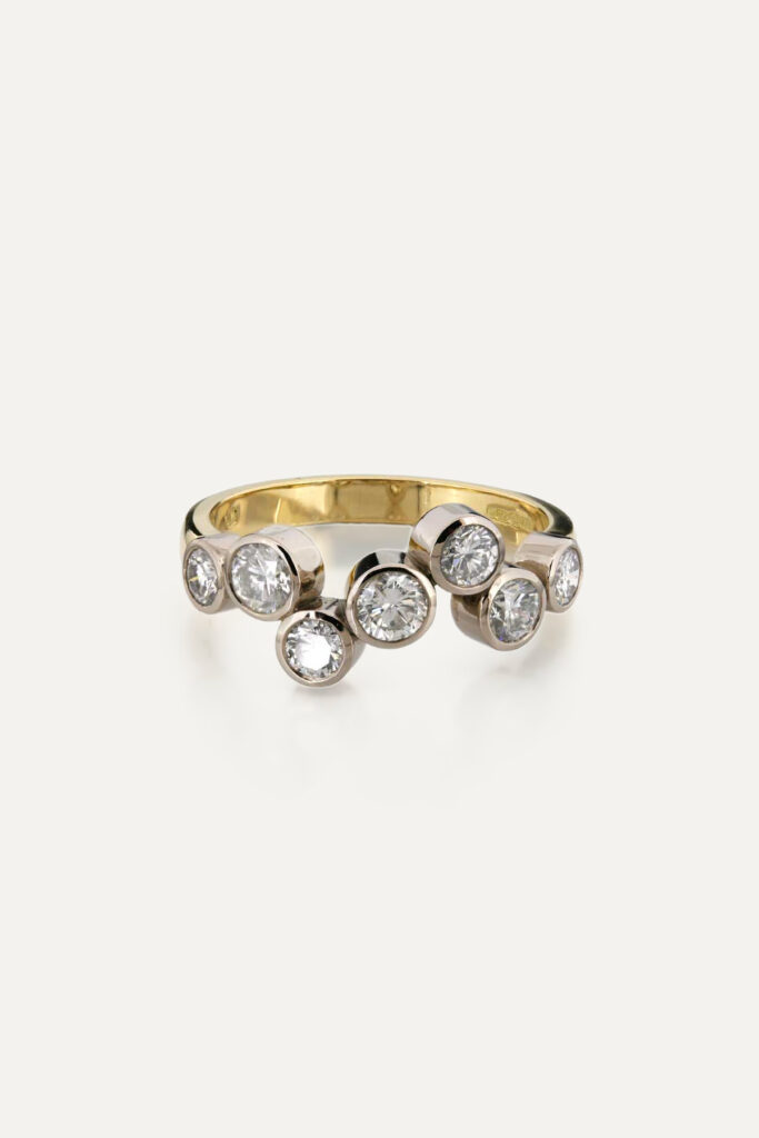 18ct Multi-Diamond Ring