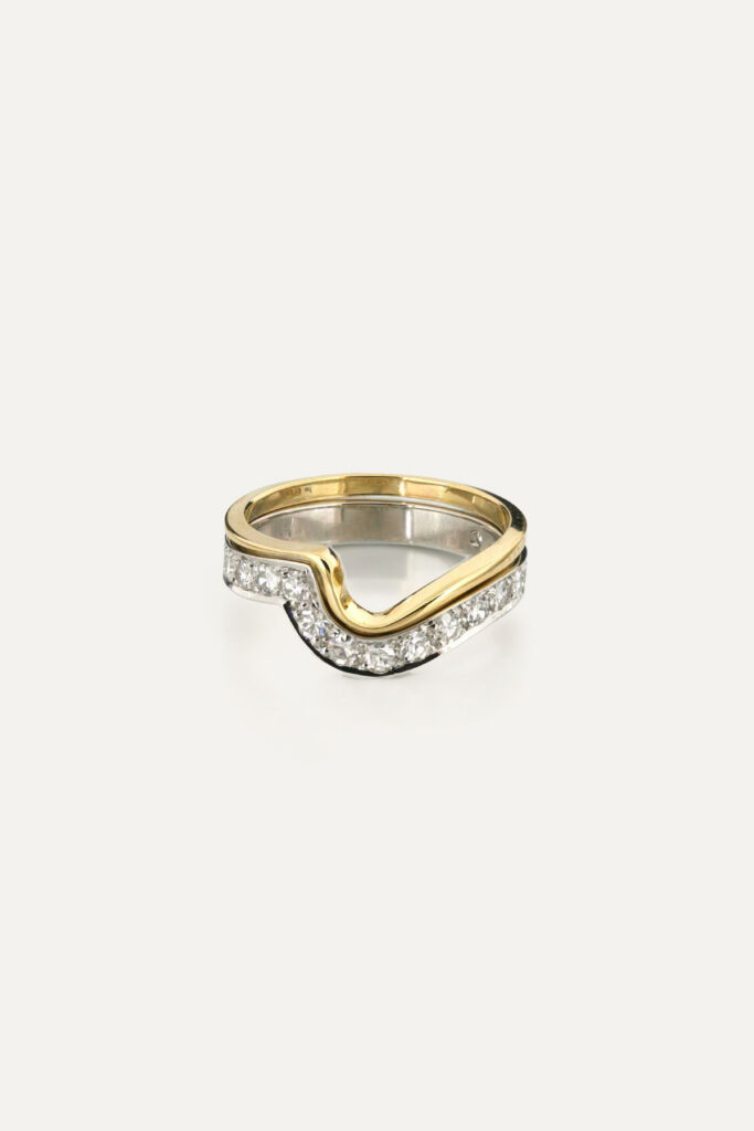 Platinum Diamond Fitted Wedding Ring