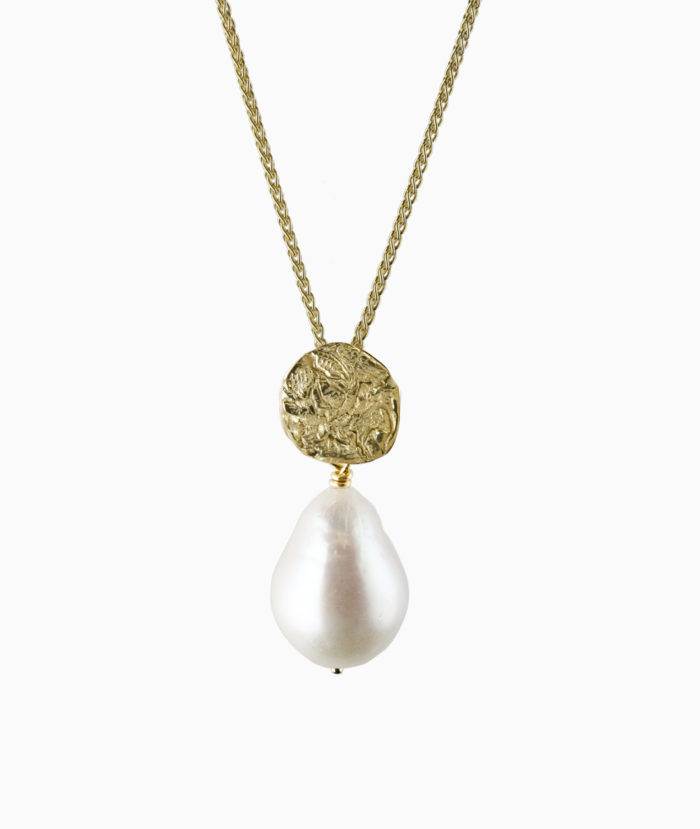 Ancient Pearl Necklace