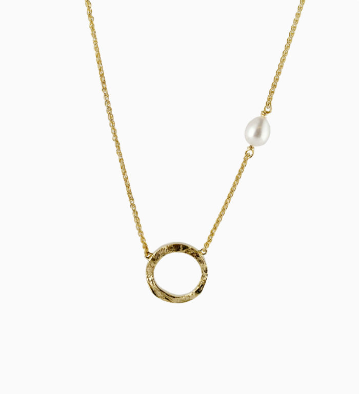 Ancient Pearl Circle Necklace