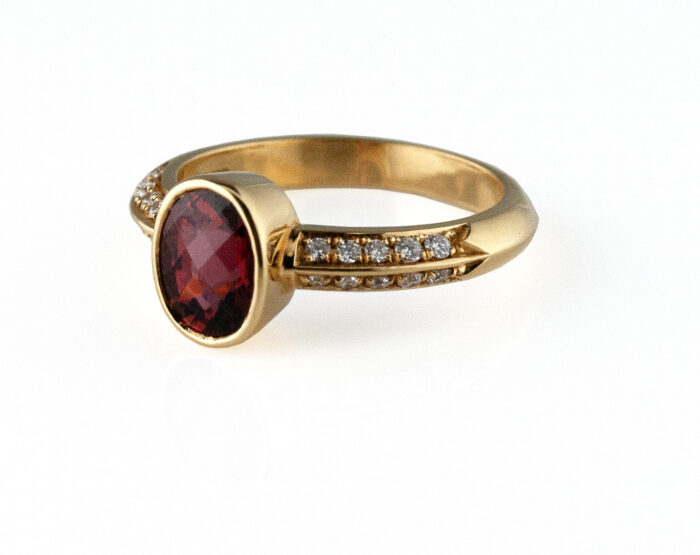 Garnet Twin Row Diamond Roma Ring