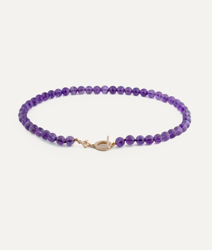 JCP necklace round 8mm Amethyst beads on 9ct yellow gold T bar clasp 16.5″