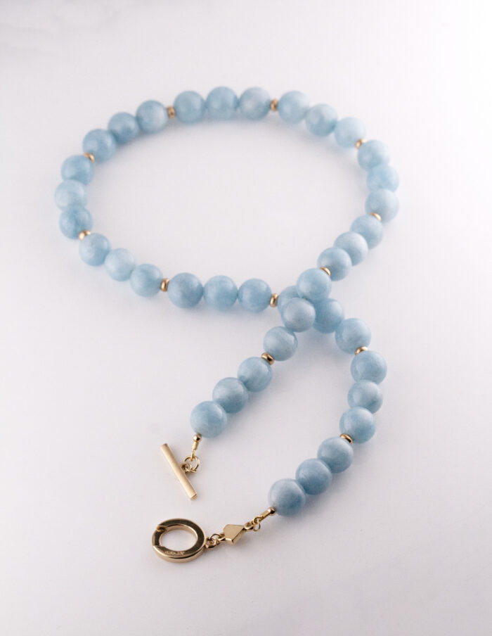 JCP necklace Aquamarine round beads with rondel spacer beads 9ct yellow gold T bar clasp 18″