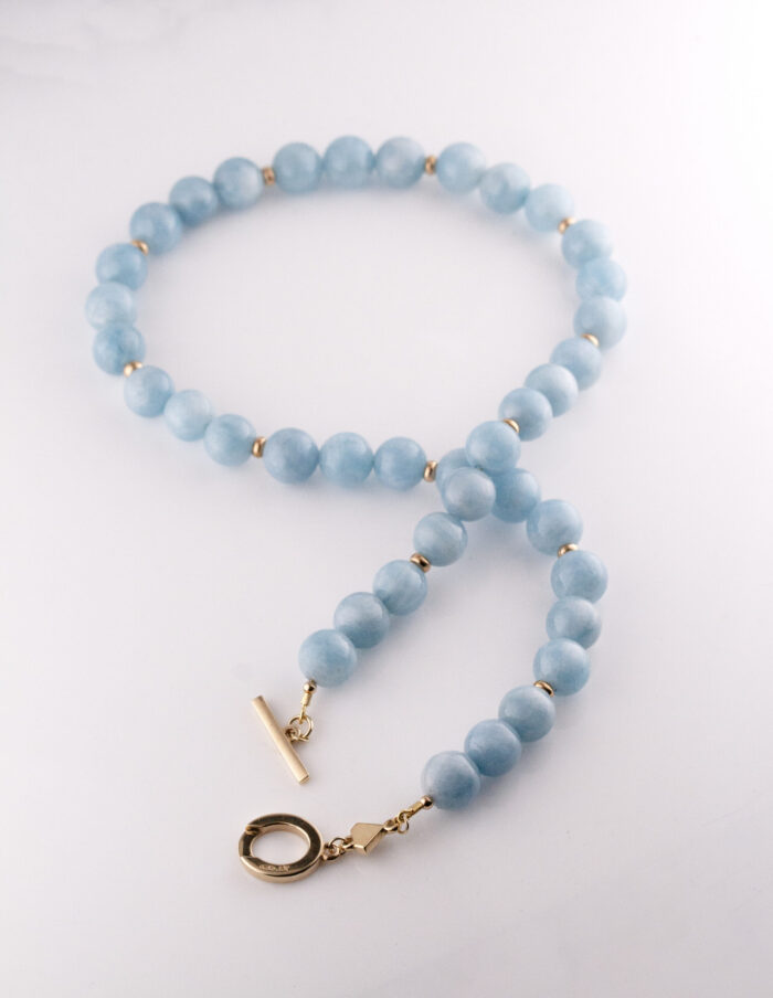JCP necklace Aquamarine round beads with rondel spacer beads 9ct yellow gold T bar clasp 18″