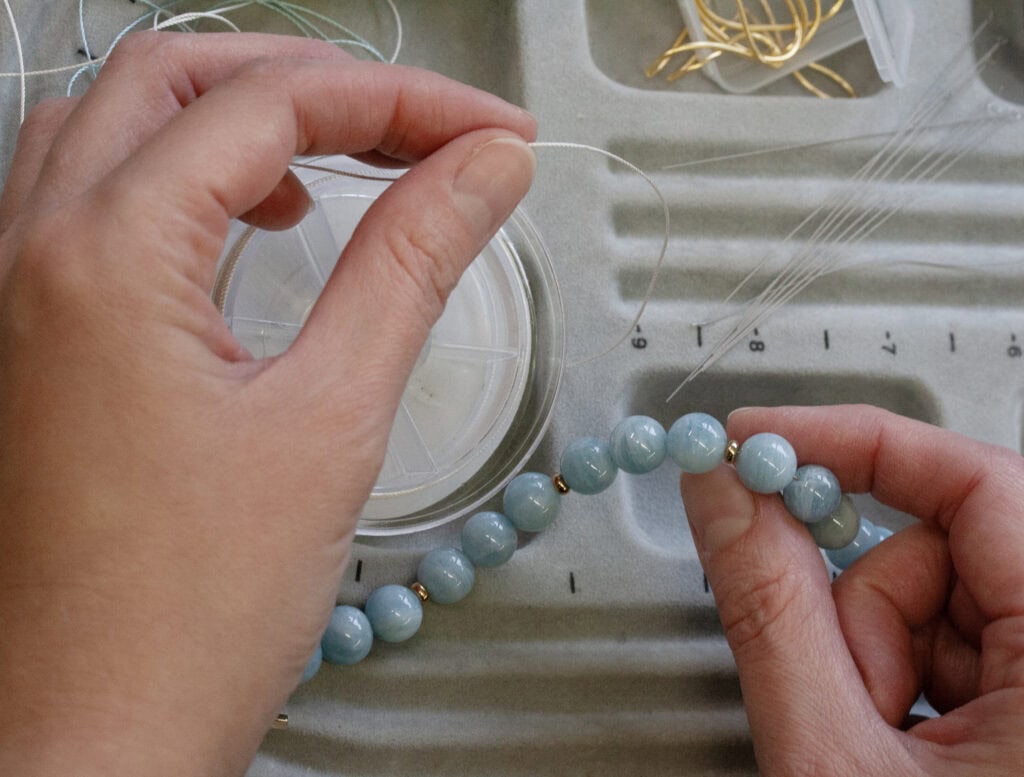 JCP necklace Aquamarine round beads with rondel spacer beads 9ct yellow gold T bar clasp 18″