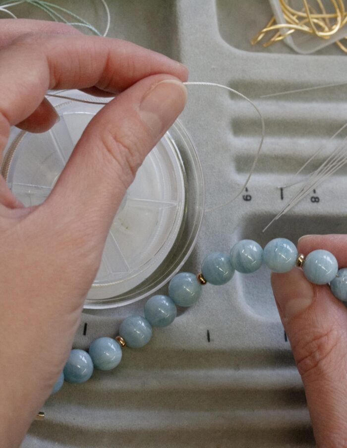 JCP necklace Aquamarine round beads with rondel spacer beads 9ct yellow gold T bar clasp 18″