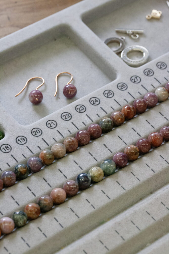 JCP necklace round Tourmaline beads with 9ct rose gold T bar clasp
