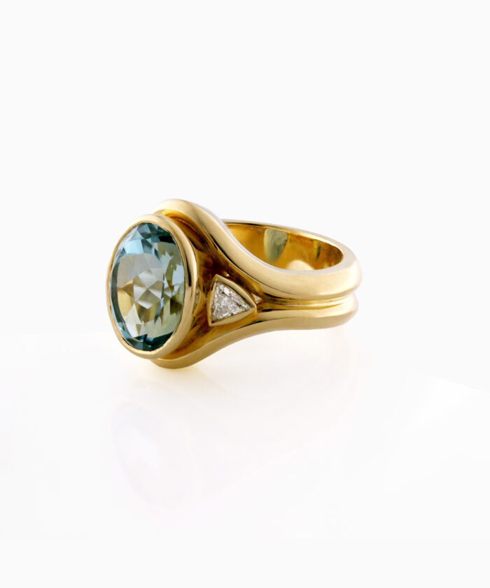 Aquamarine & Diamond Roma Ring