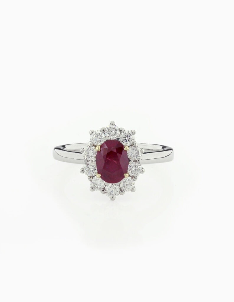 Cluster ring oval ruby 1.00ct with diamond cluster 0.70ct GSI Platinum ring size M