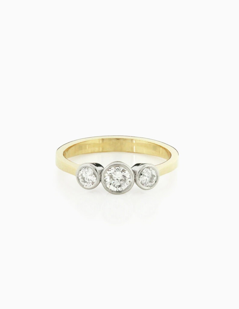 18ct Yellow Gold Rub Over Diamond Trilogy Ring