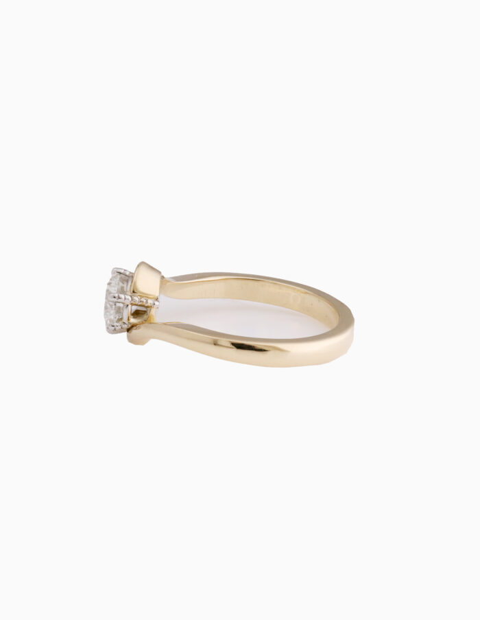 18ct Yellow Gold Diamond Twist Solitaire Ring