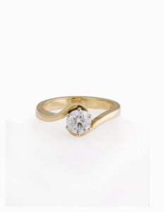 JCP Solitaire ring 6 claw round diamond 0.54ct swept shoulders 18ct yellow gold ring size I 1/2
