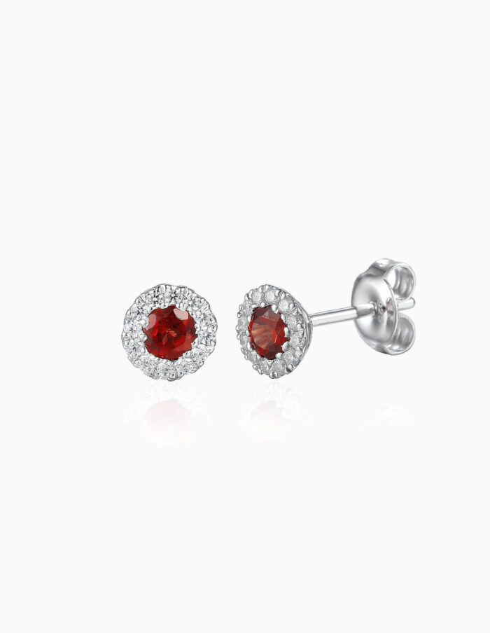 18ct White Gold Garnet Studs