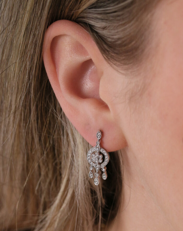 18ct White Gold Diamond Drop Earrings