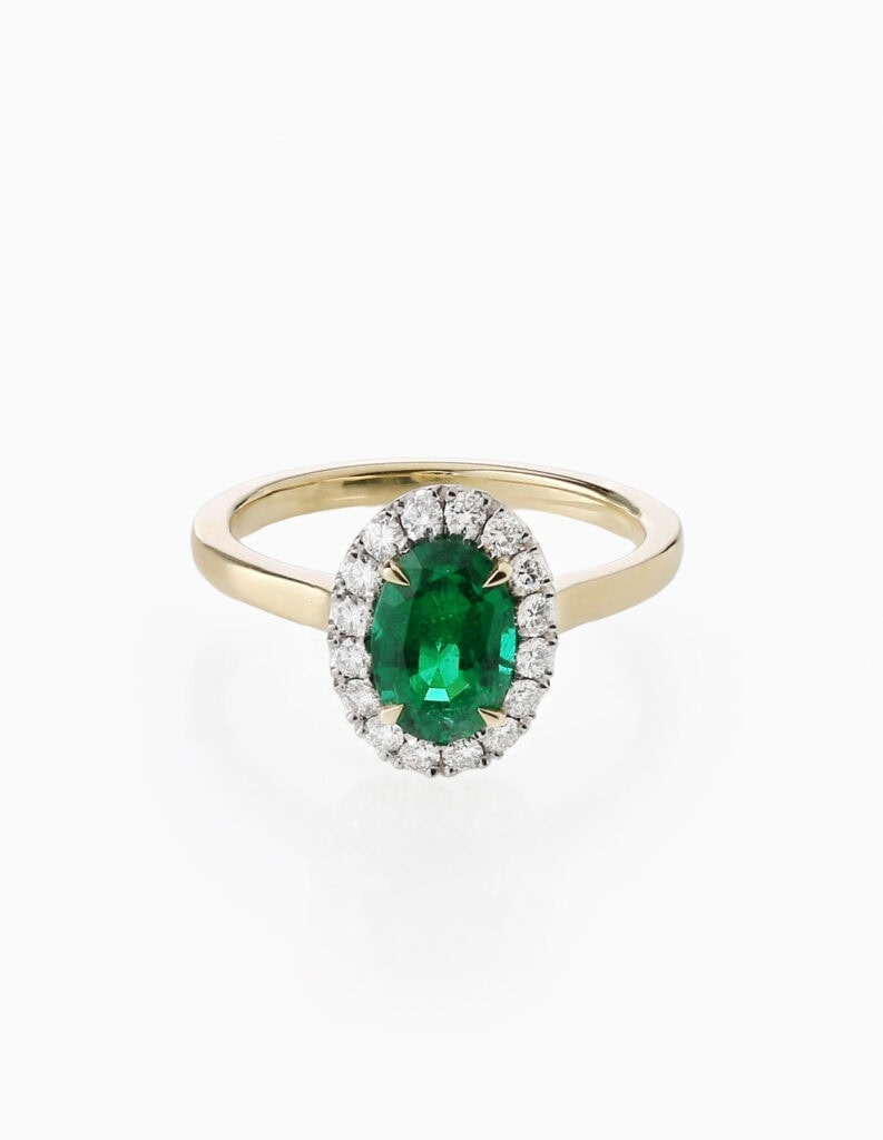 Cluster ring oval Emerald 1.18ct and diamond halo 0.29ct GIA cert 6235634413 18ct yellow gold ring size M