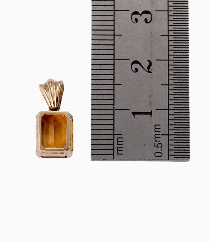 9ct Gold Citrine Pendant