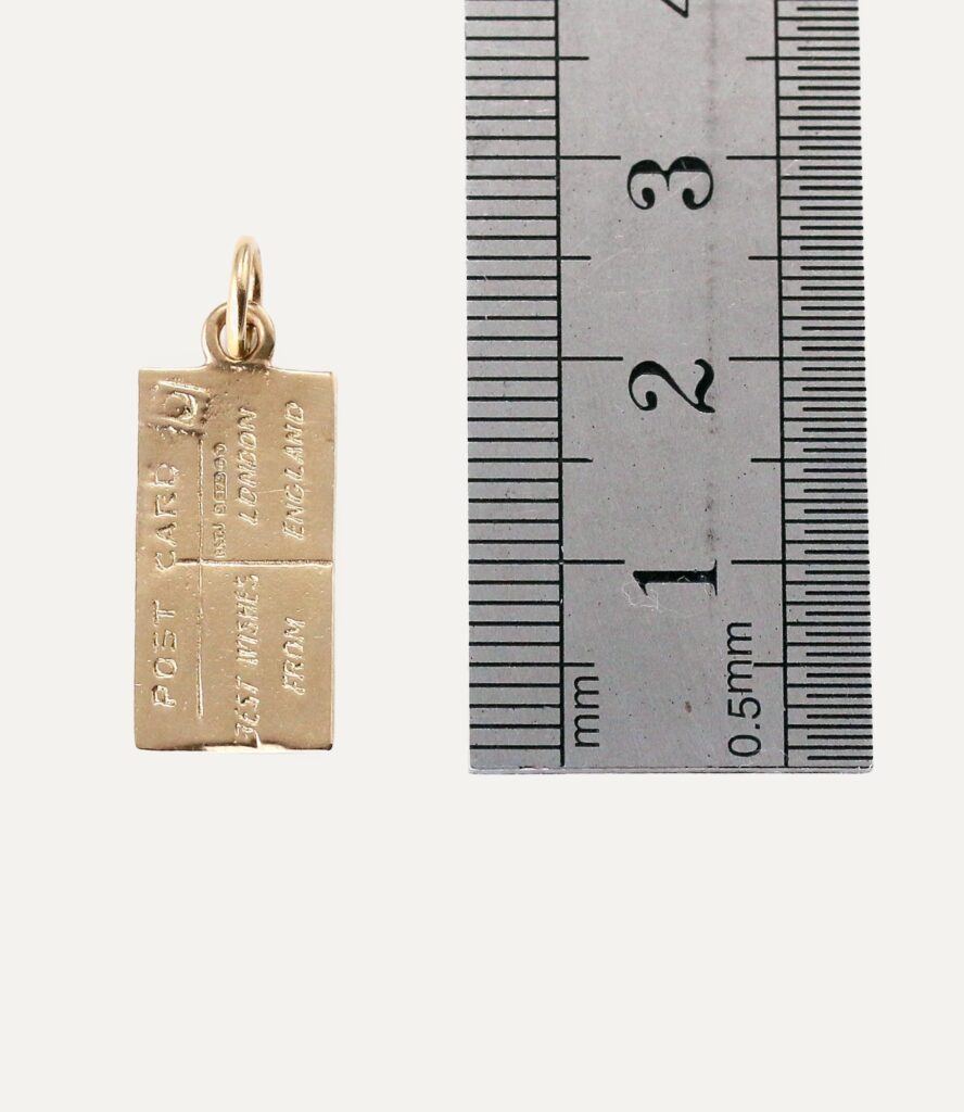 Charm postcard 9ct yellow gold 1.12g — back view