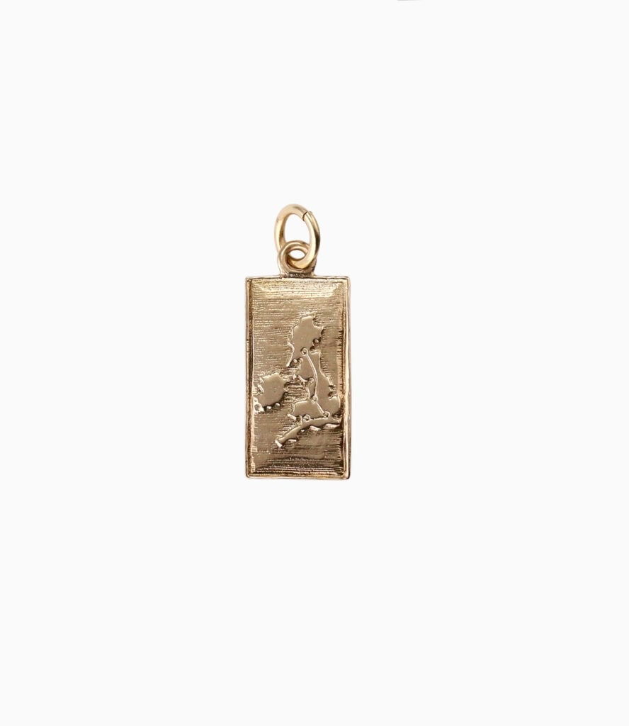 Charm postcard 9ct yellow gold 1.12g