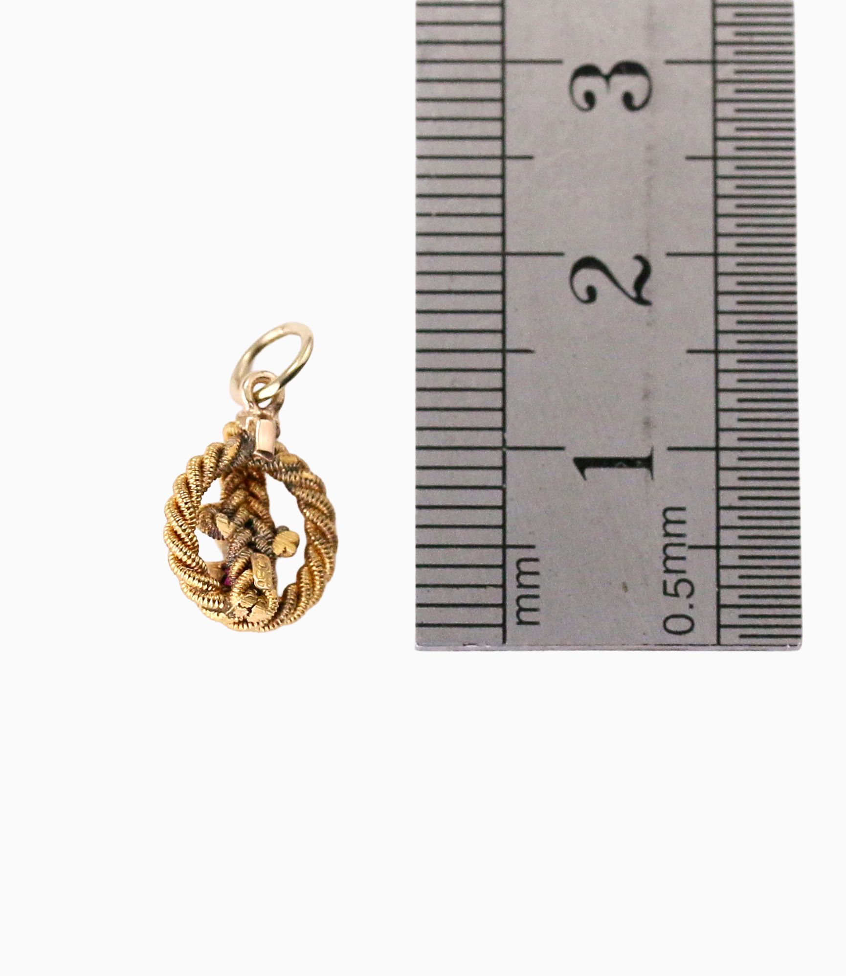 9ct Gold Vintage Rope Charm