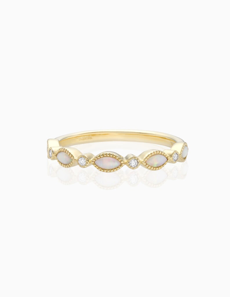 Ring opal & diamond 1/2 ET 9ct yellow gold