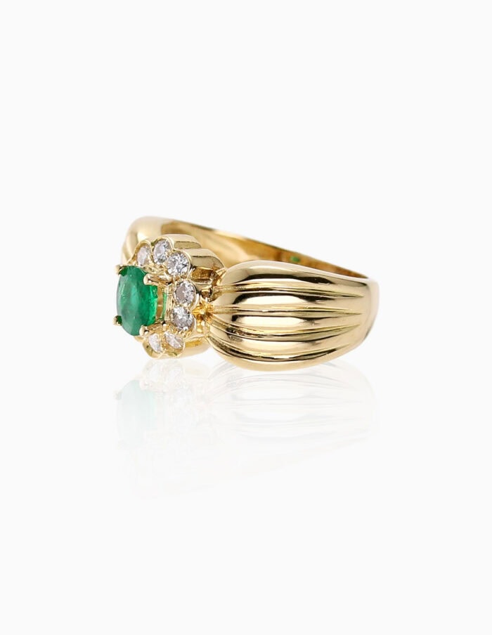 Ring Emerald & diamond size H 18ct yellow gold — side view