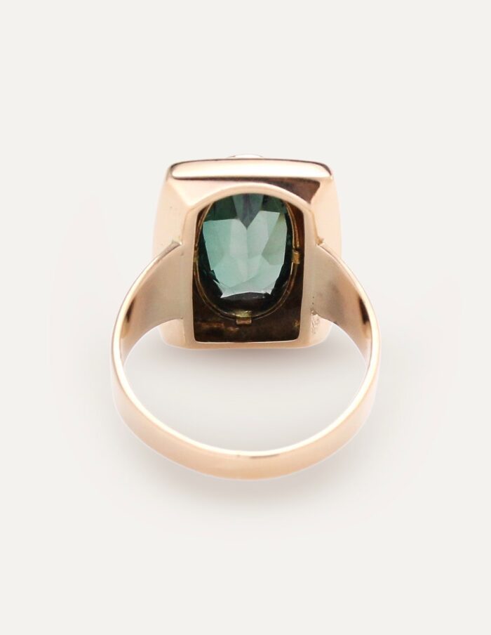Green Stone Dress Ring 9ct Yellow Gold Size O - Image 2