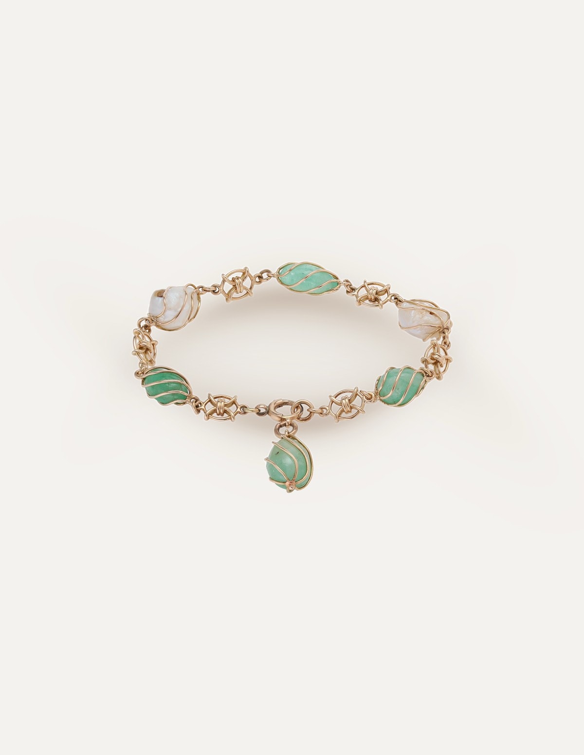 Green Stone & Freshwater Pearl Bracelet 9ct Yellow Gold 9.5” - Image 1