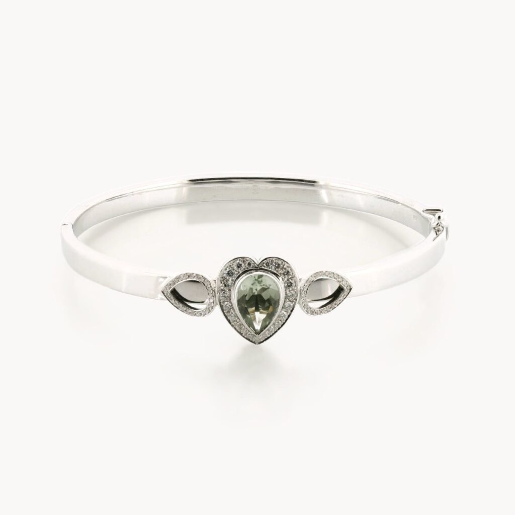 Green Quartz Heart Bangle